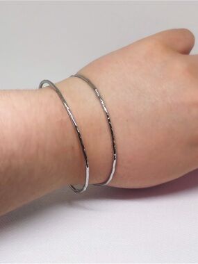 18k White Gold Plated Hammered Open Cuff Bracelet